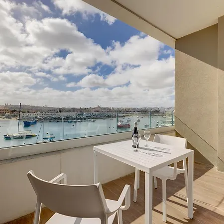 Spectacular Apartment Valletta And Harbour Views Sliema Exterior photo